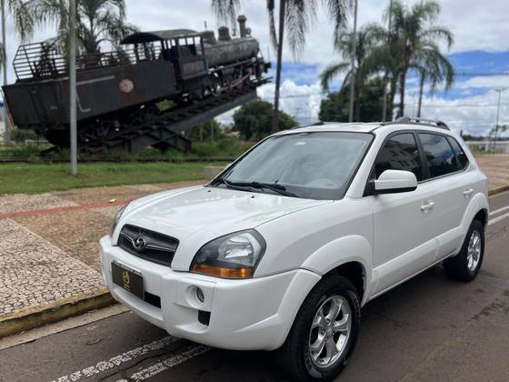HYUNDAI TUCSON 2.0 MPFI GLS 16V 143CV 2WD FLEX 4P AUTOMÁTICO